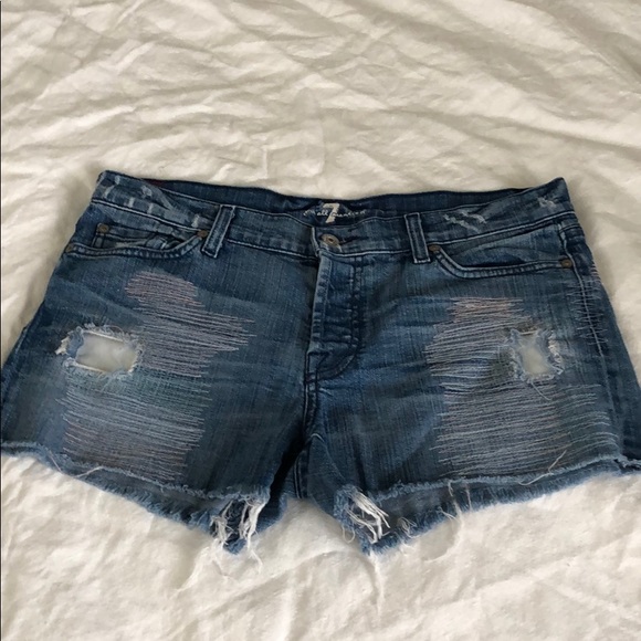 7 For All Mankind Pants - 7 For All Mankind cutoffs w/thread detail. Sz.28